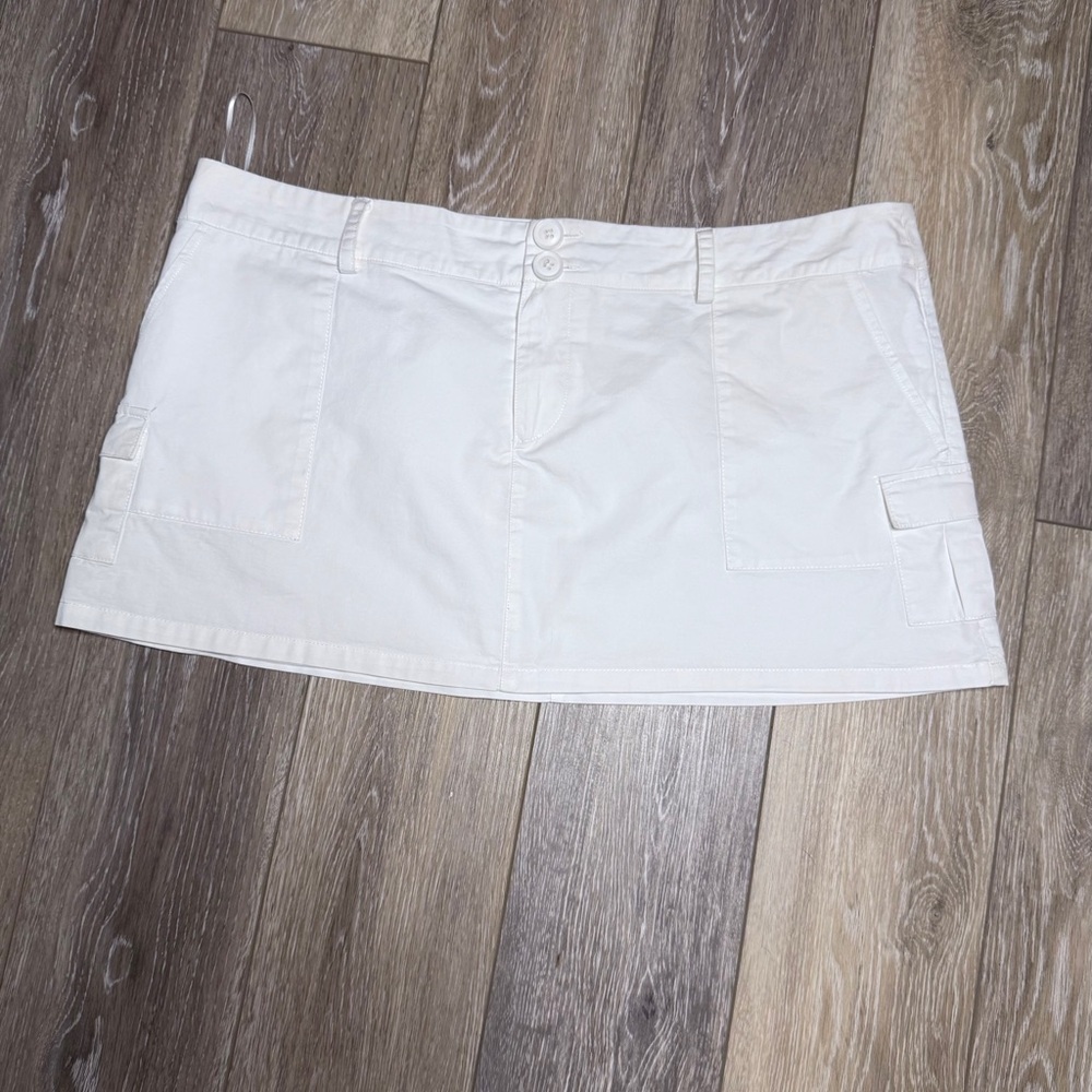 #10)  Princess Polly White Mini Skirt - Picture 2 of 10